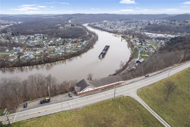 882 HIGHPOINT DRIVE, California, PA 15423