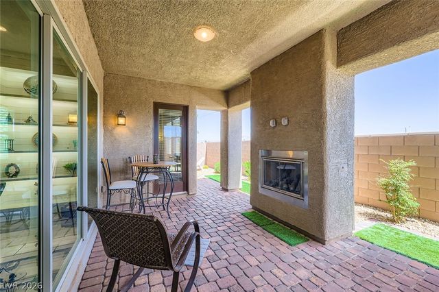 800 Rosewater Drive, Henderson, NV 89011