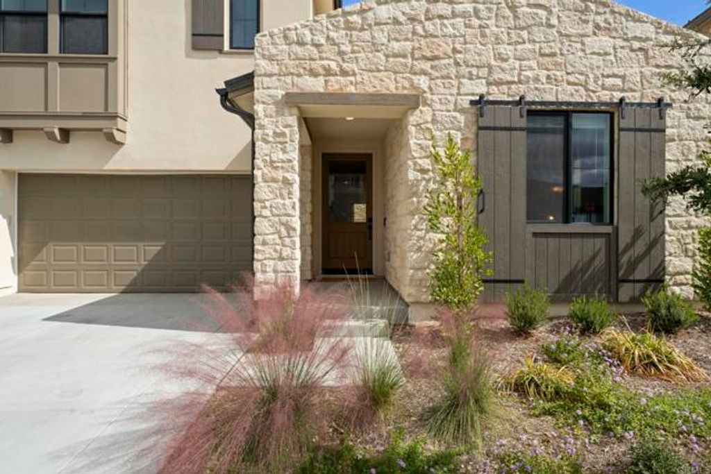 3015 Rue De Latour, Bonsall, CA 92003