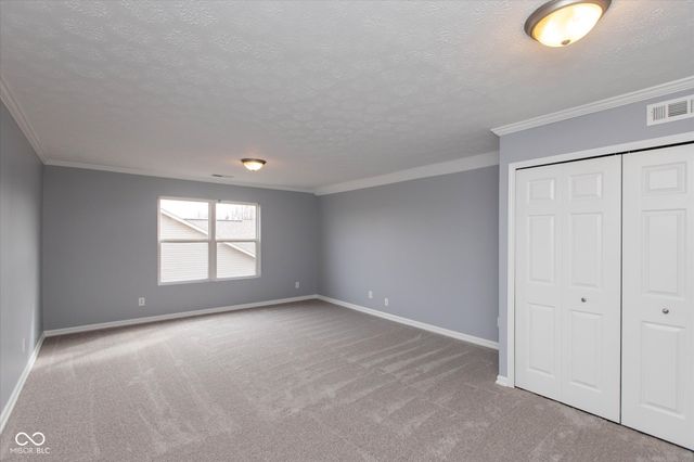 1050 Retford Drive, Westfield, IN 46074