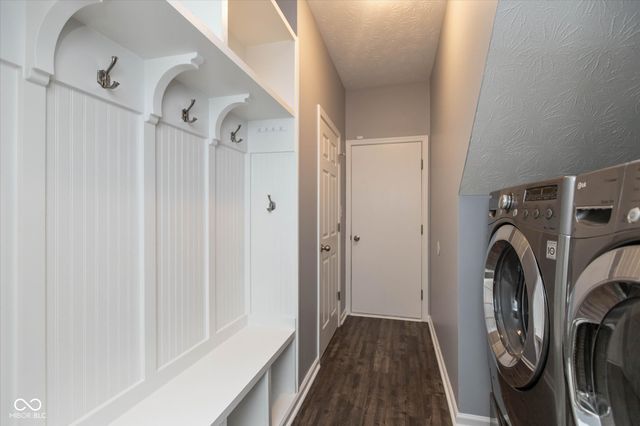 1050 Retford Drive, Westfield, IN 46074