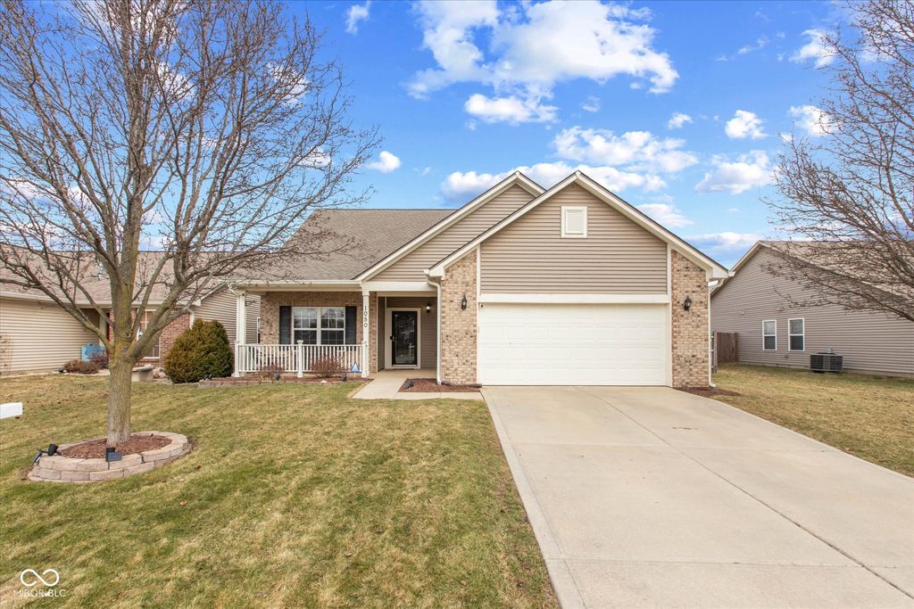1050 Retford Drive, Westfield, IN 46074