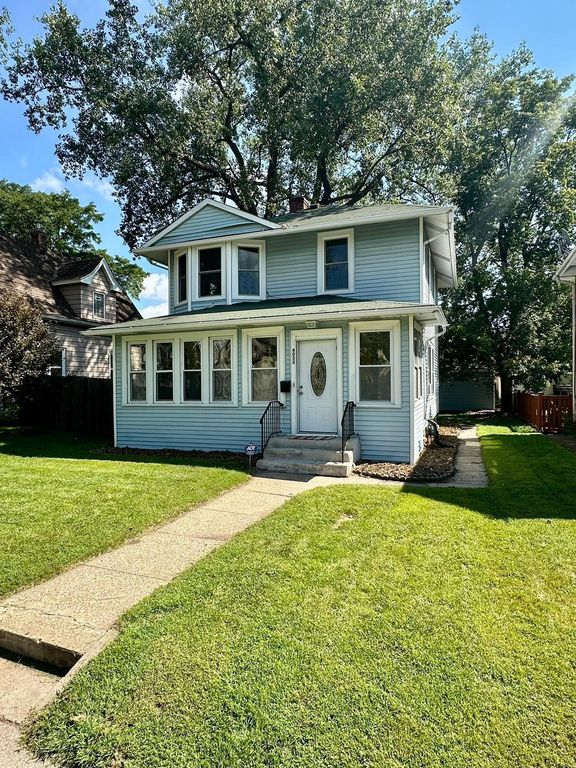4033 Chicago Avenue, Minneapolis, MN 55407