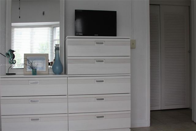 1300 N Ocean Blvd 111, Pompano Beach, FL 33062