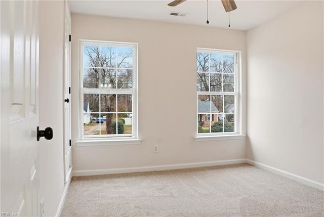 610 Queens Creek RD, Williamsburg, VA 23185