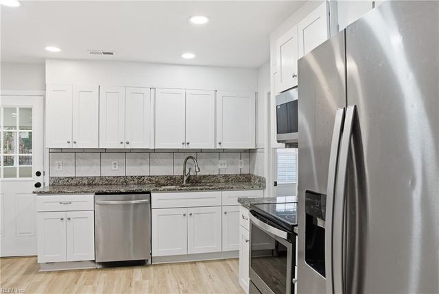 610 Queens Creek RD, Williamsburg, VA 23185