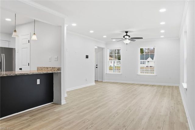 610 Queens Creek RD, Williamsburg, VA 23185