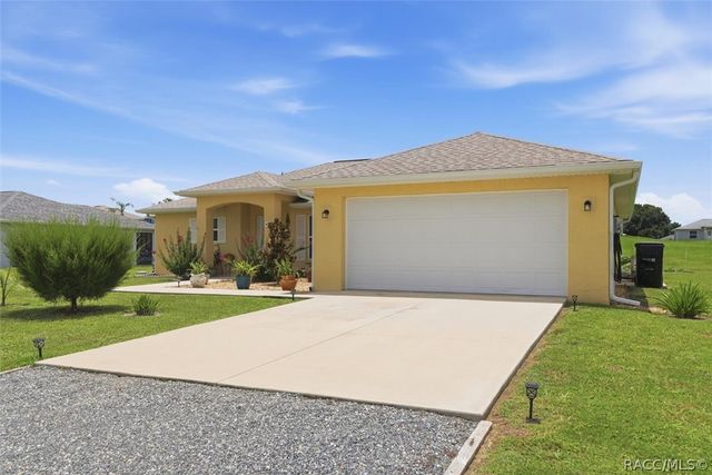 4368 E Ravenna Street, Inverness, FL 34453