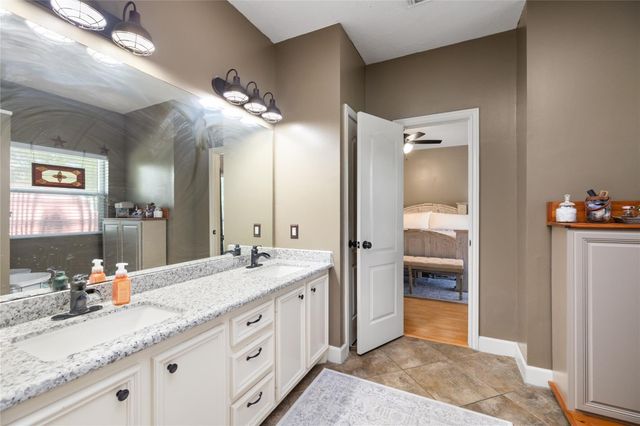 1102 Spring Branch Drive, Baytown, TX 77523