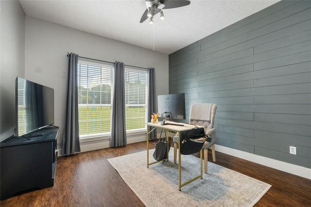 1102 Spring Branch Drive, Baytown, TX 77523