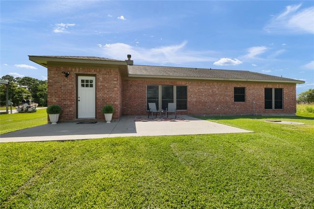 1102 Spring Branch Drive, Baytown, TX 77523