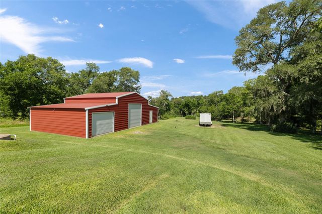 1102 Spring Branch Drive, Baytown, TX 77523