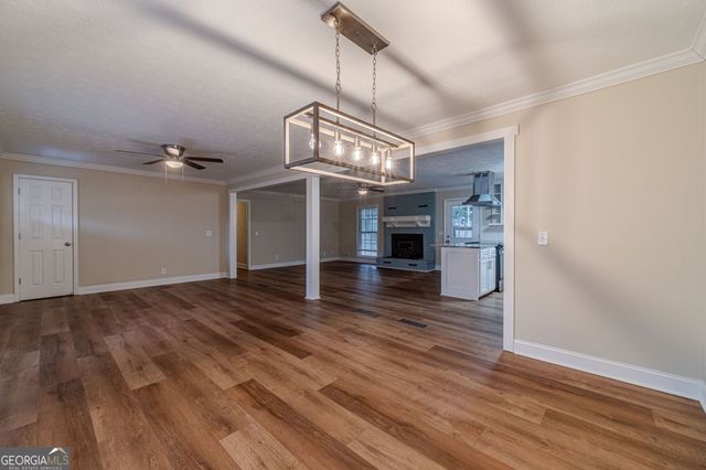 2710 Broadnax Mill, Loganville, GA 30052