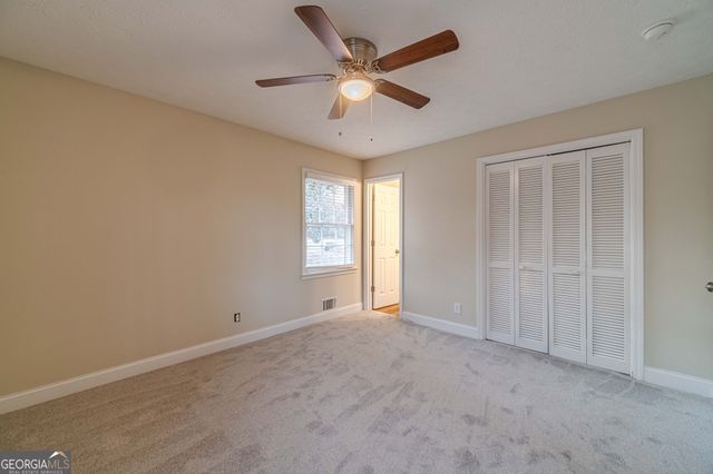 2710 Broadnax Mill, Loganville, GA 30052