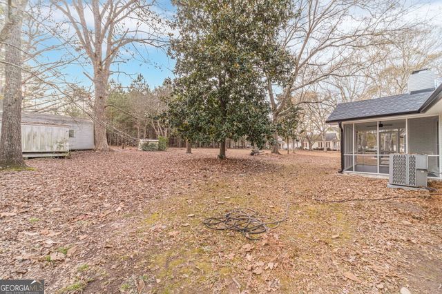 2710 Broadnax Mill, Loganville, GA 30052