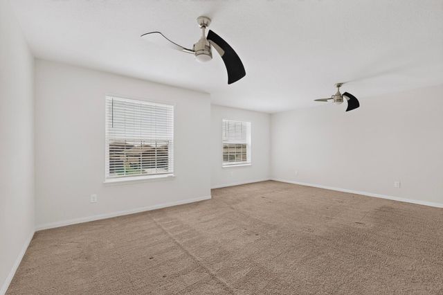 1382 Breanna LN, Kyle, TX 78640