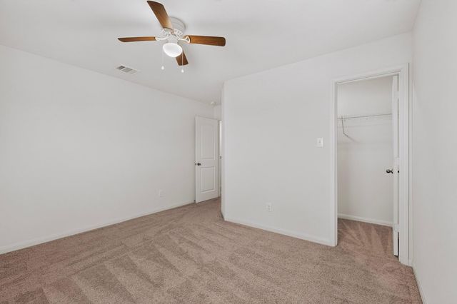 1382 Breanna LN, Kyle, TX 78640