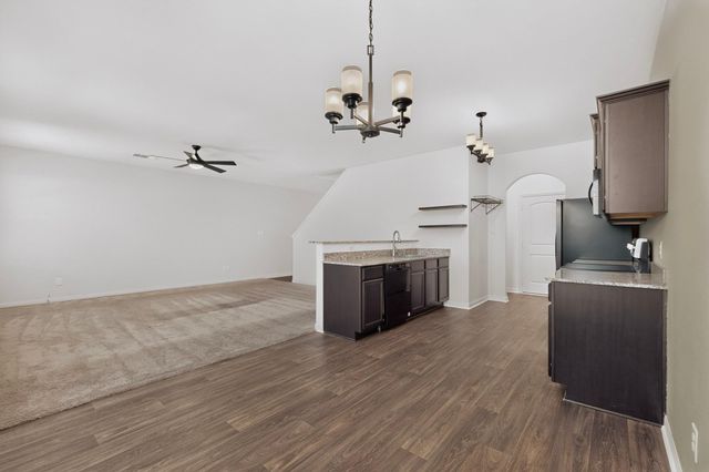 1382 Breanna LN, Kyle, TX 78640