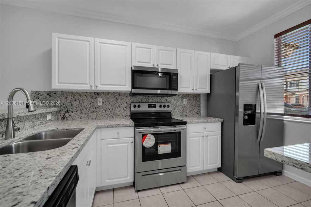 17359 NW 7th Ave 1505, Miami Gardens, FL 33169