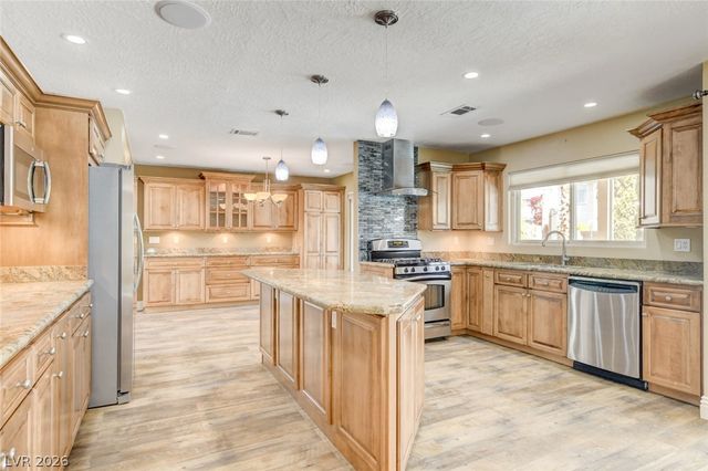 2828 Albrook Circle, Las Vegas, NV 89117