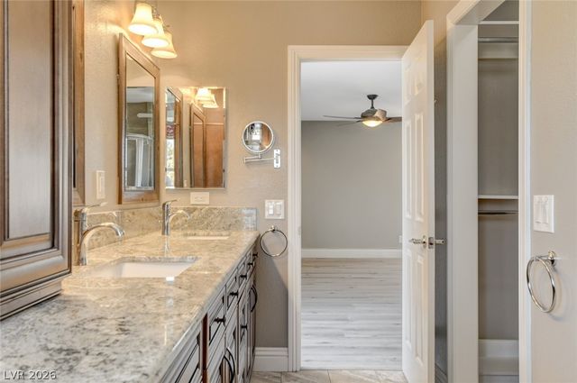 2828 Albrook Circle, Las Vegas, NV 89117