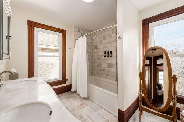 870 Oakwood Avenue, Columbus, OH 43206