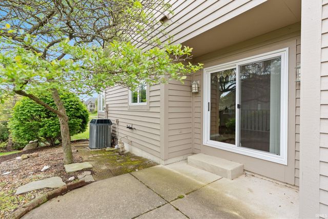 1409 Copper Beech Run, Fort Wayne, IN 46814