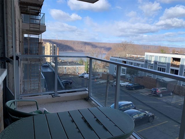 377 N Broadway 321, Yonkers, NY 10701