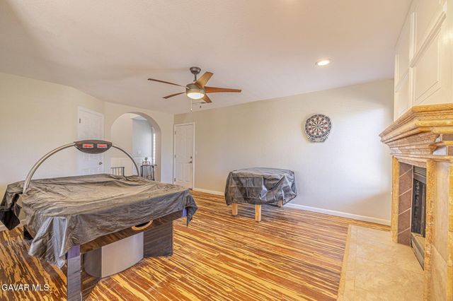 9950 Karen Avenue, California City, CA 93505