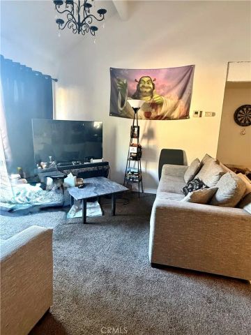1440 W Edgehill 8, San Bernardino, CA 92405