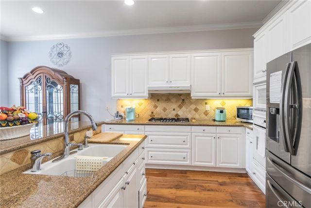 23723 Maple Leaf Court, Valencia, CA 91354