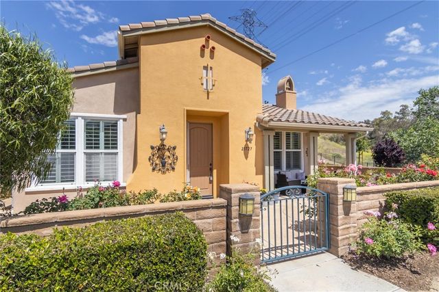 23723 Maple Leaf Court, Valencia, CA 91354