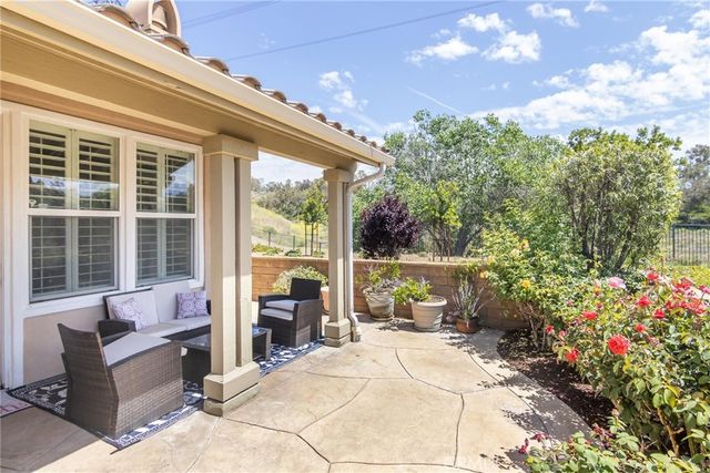 23723 Maple Leaf Court, Valencia, CA 91354