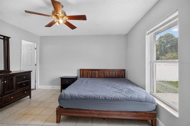 2941 BEDFORD STREET, Deltona, FL 32738