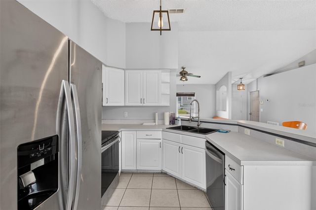 2941 BEDFORD STREET, Deltona, FL 32738