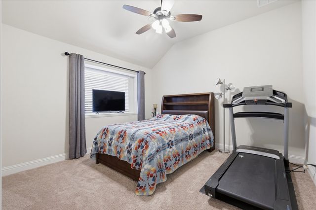 313 Bluebell Drive, Glenn Heights, TX 75154