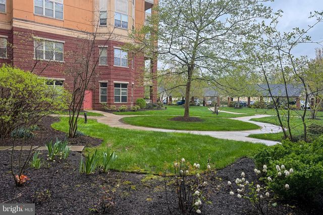 2033 WINDROW DR, Princeton, NJ 08540