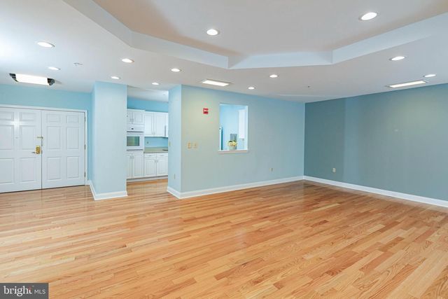 2033 WINDROW DR, Princeton, NJ 08540