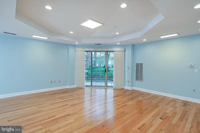 2033 WINDROW DR, Princeton, NJ 08540
