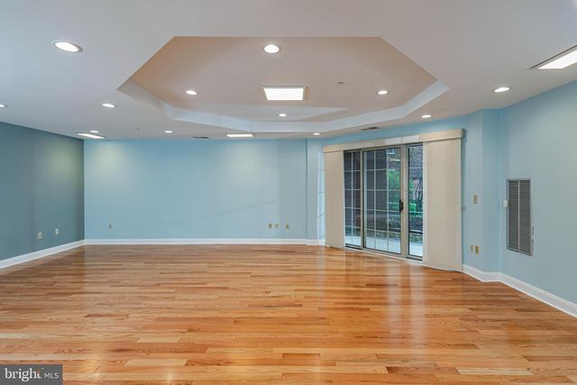 2033 WINDROW DR, Princeton, NJ 08540