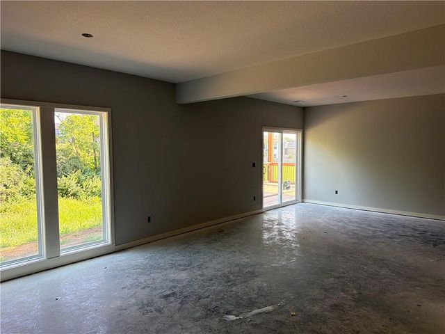 4802 NE 86th Terrace, Kansas City, MO 64156