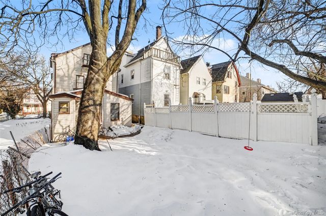 420 S 9th Avenue, Mount Vernon, NY 10550