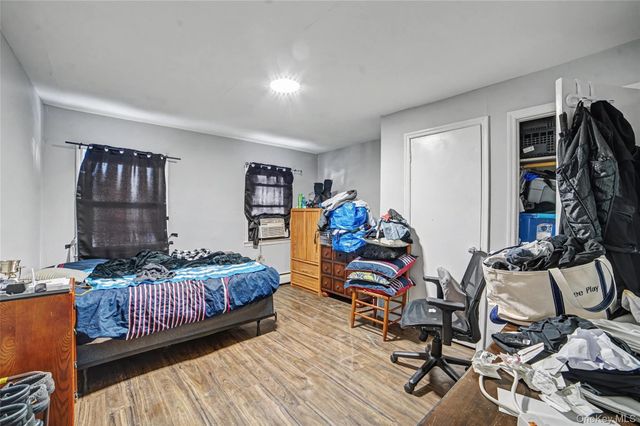 420 S 9th Avenue, Mount Vernon, NY 10550