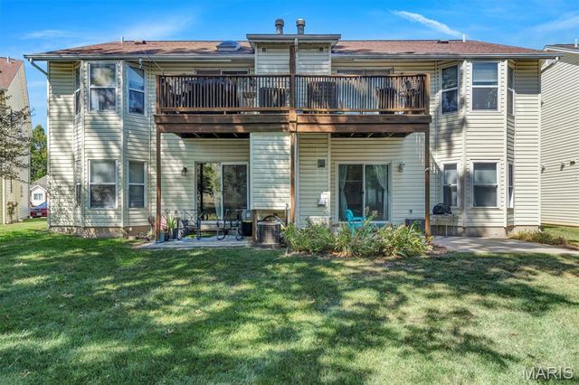 420 Cambridge Place 2, St Peters, MO 63376