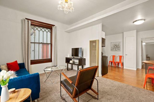 302 E 30th ST A, Austin, TX 78705