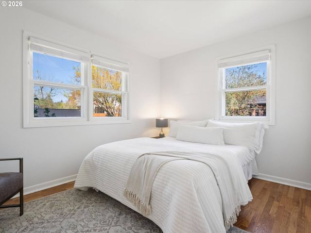 8800 Sw CORAL St, Portland, OR 97223