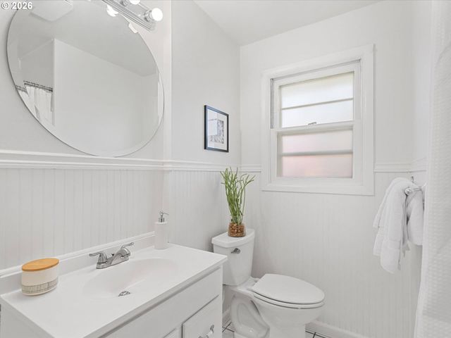 8800 Sw CORAL St, Portland, OR 97223