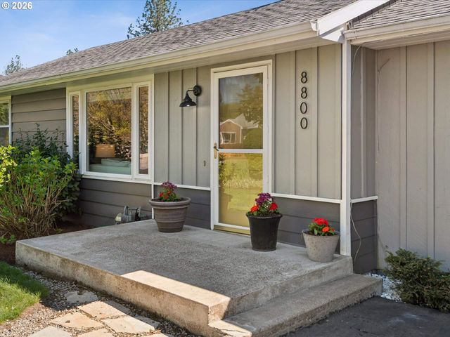 8800 Sw CORAL St, Portland, OR 97223