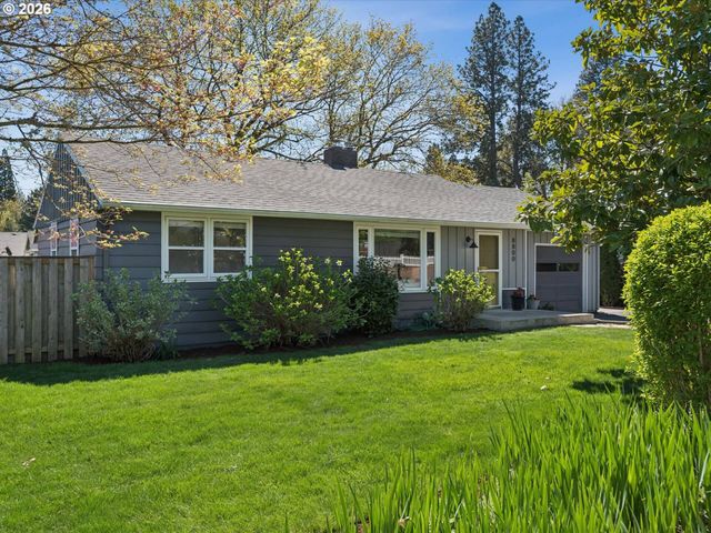 8800 Sw CORAL St, Portland, OR 97223