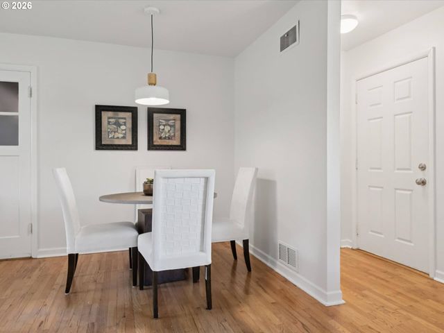 8800 Sw CORAL St, Portland, OR 97223